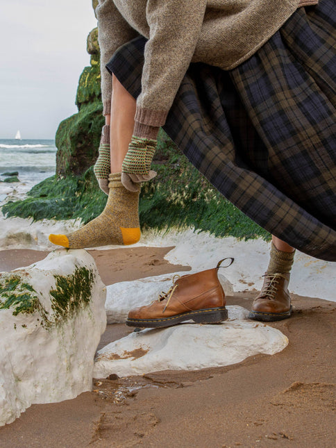 Fine Merino Wool Socks | Dark Yellow Marl