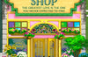The Daisy Chain Flower Shop by Laurie Gilmore
