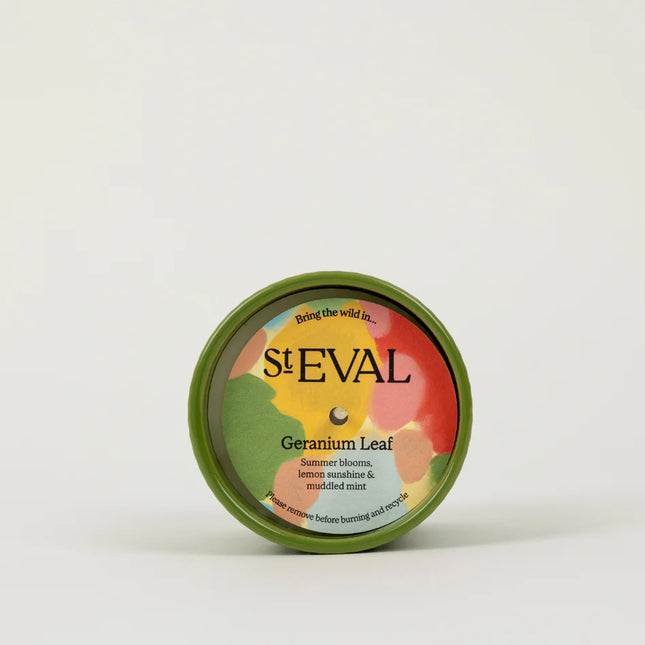 St Eval Geranium Leaf Pot