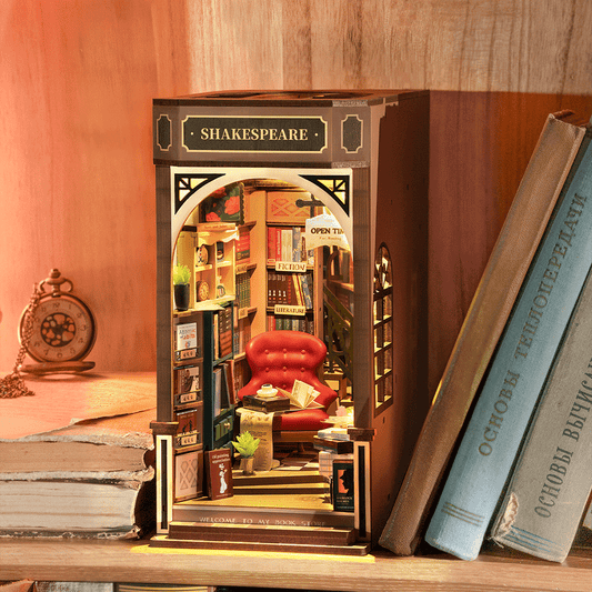 Rolife Booknook & Wonderland Bookstore