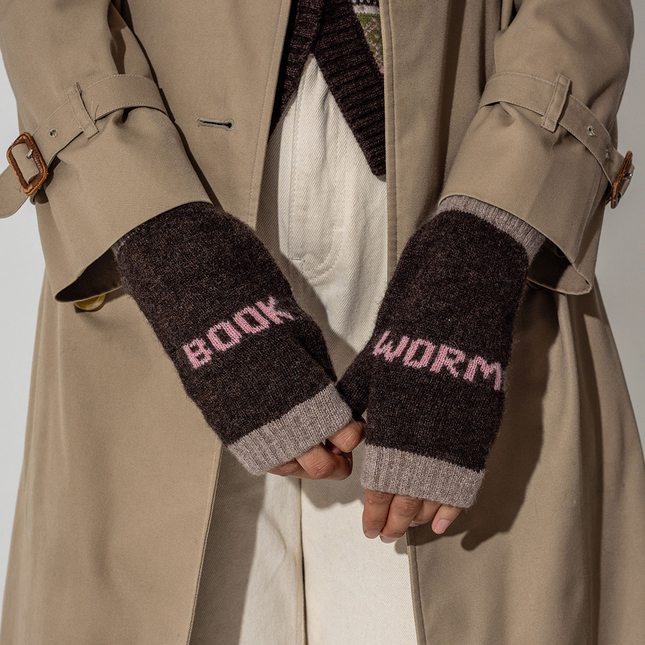 Book Worm Mittens in Cocoa & Calamine